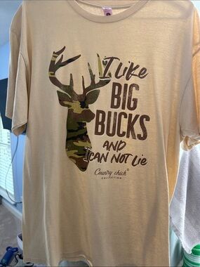 Country Chic Cream 'I Like Big Bucks' Short Sleeve Tee